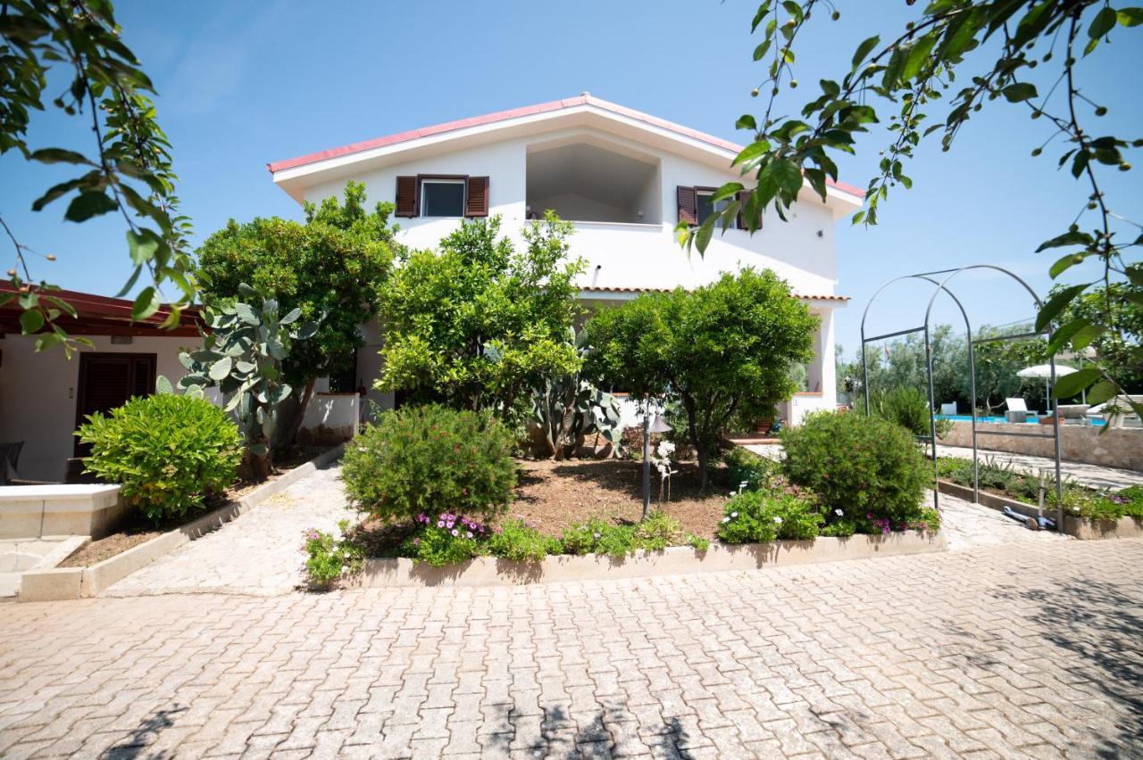 I Sapori Del Gargano Guest House Vieste Bagian luar foto
